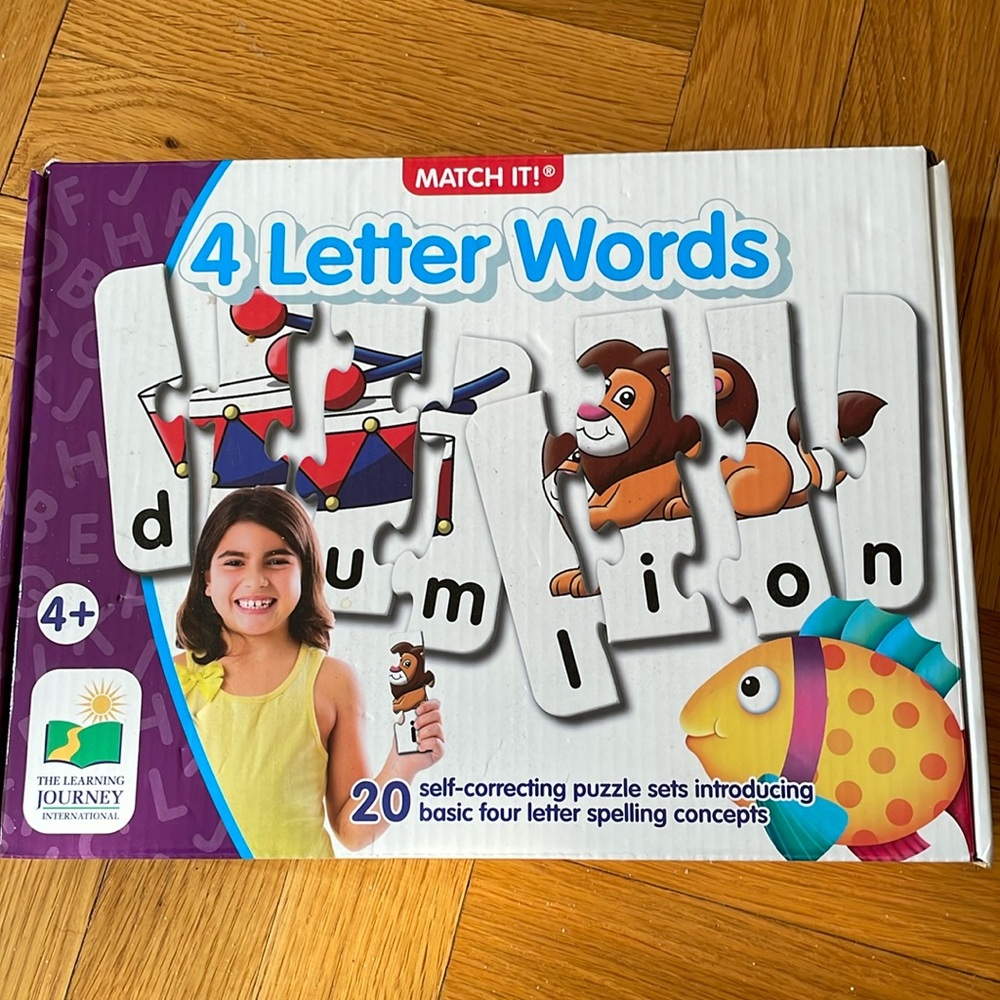 Match It! 4 Letter Words 20 Self-Correcting Puzzle Sets